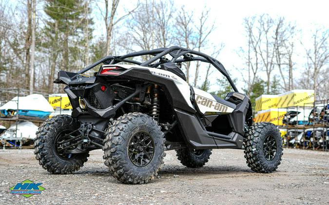 2024 Can-Am® Maverick X3 DS Turbo Catalyst Gray