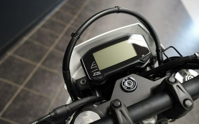 2025 Suzuki DR-Z4SM