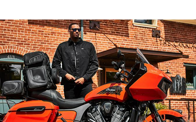 2024 Indian Challenger® Dark Horse® Icon with PowerBand Audio Package