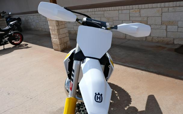 2027 HUSQVARNA TX 300 HERITAGE BT