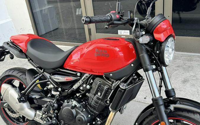 2027 Royal Enfield Guerilla 450 Apex Red