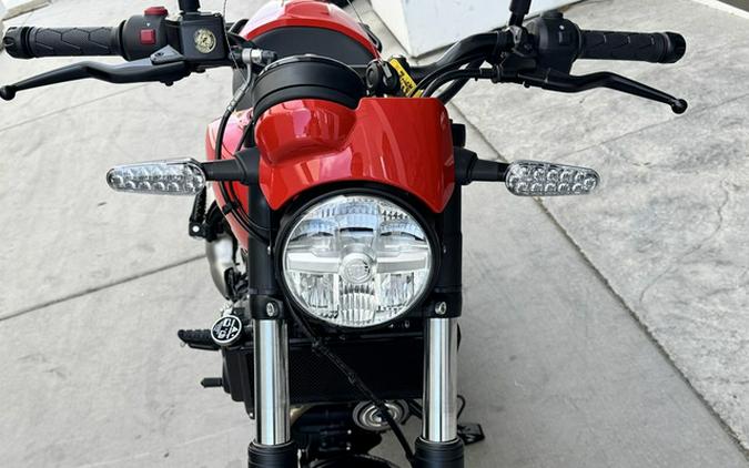 2027 Royal Enfield Guerilla 450 Apex Red