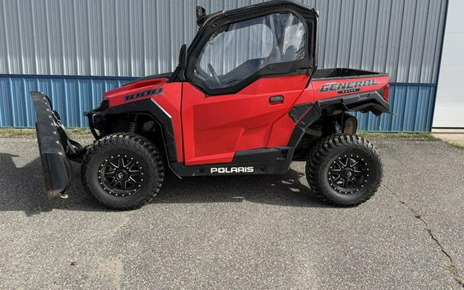 2018 Polaris General 1000 EPS Indy Red