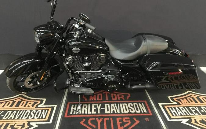 2023 Harley-Davidson® FLHRXS - Road King® Special