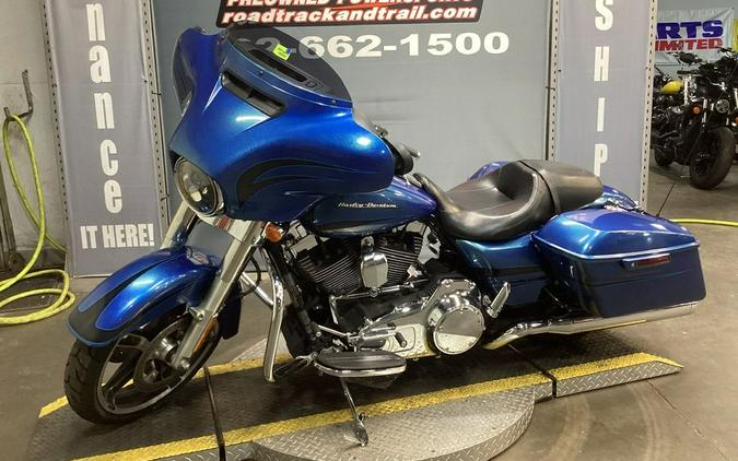 2014 Harley-Davidson® FLHX - Street Glide®