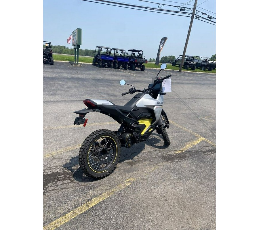 2025 Can-Am® Origin '73