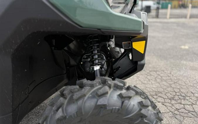 2026 Can-Am® Defender MAX DPS HD10