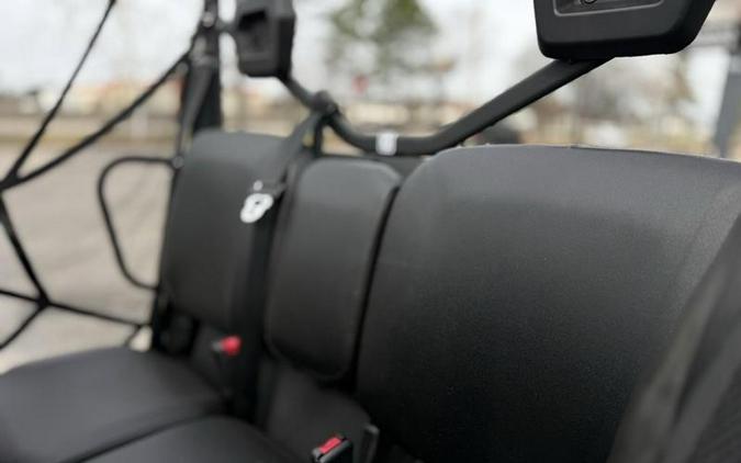 2026 Can-Am® Defender MAX DPS HD10