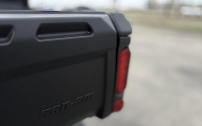 2026 Can-Am® Defender MAX DPS HD10