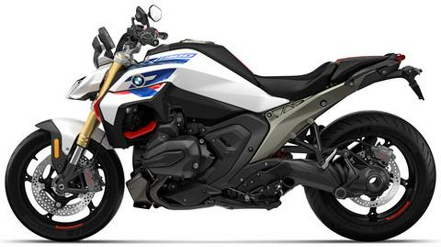 2026 BMW R 1300 R