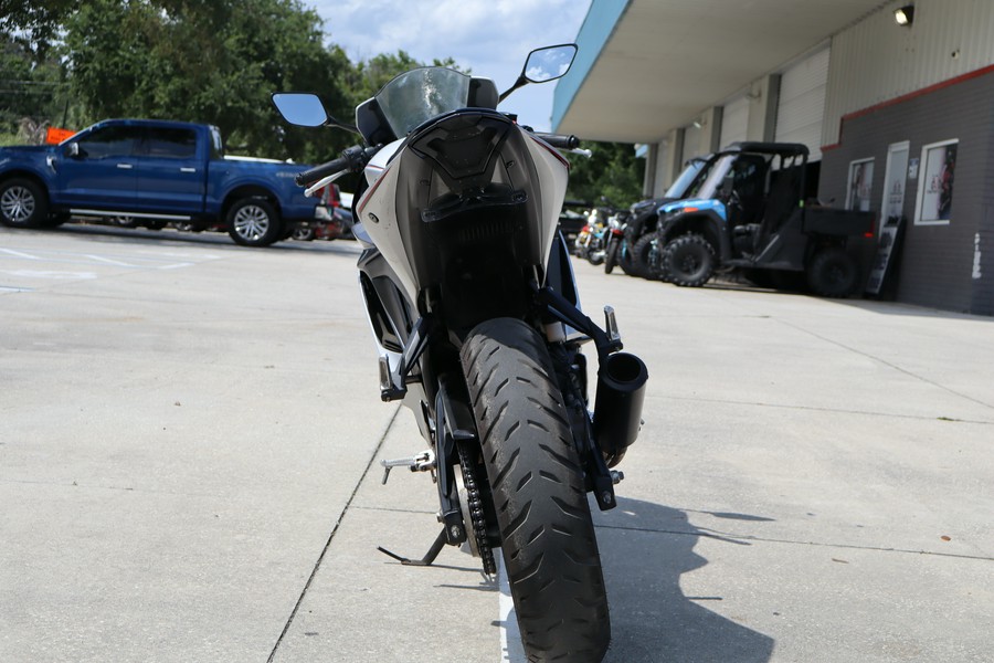 2020 Yamaha Motor Corp., USA YZF-R3 ABS