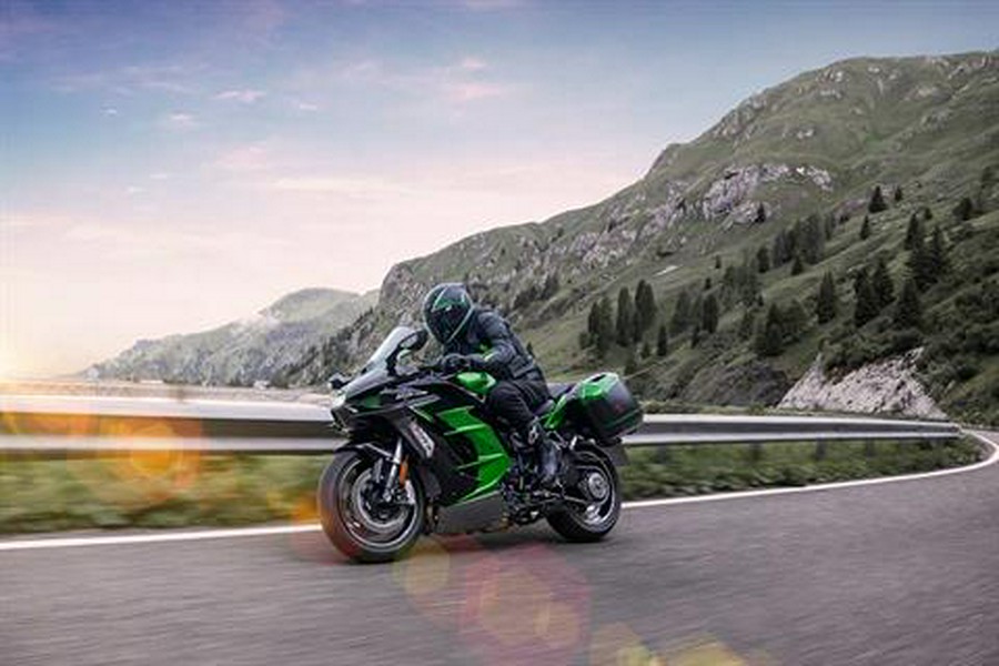 2023 Kawasaki Ninja H2 SX SE