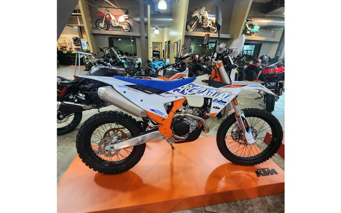 2024 KTM 500 EXC-F Six Days First Look [Fast Facts]