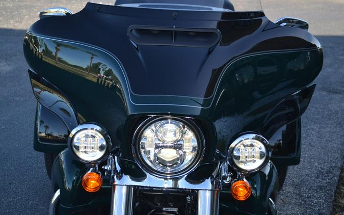 2024 Harley-Davidson Tri Glide Ultra Alpine Green / Vivid Black - FLHTCUTG