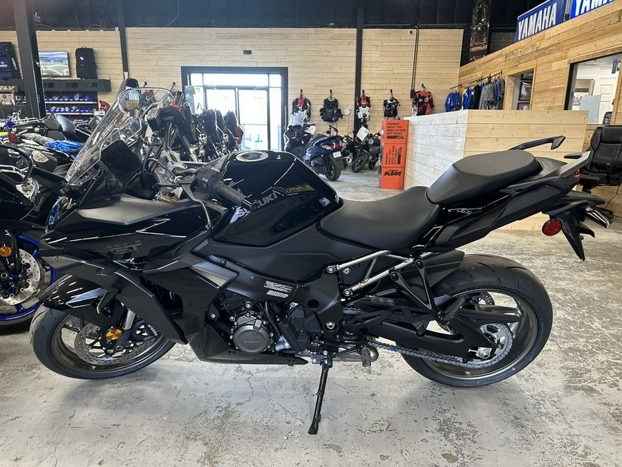 2024 Suzuki GSX-S1000GT Plus