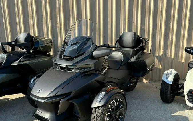 2022 Can-Am Spyder RT Limited Chrome Wheels