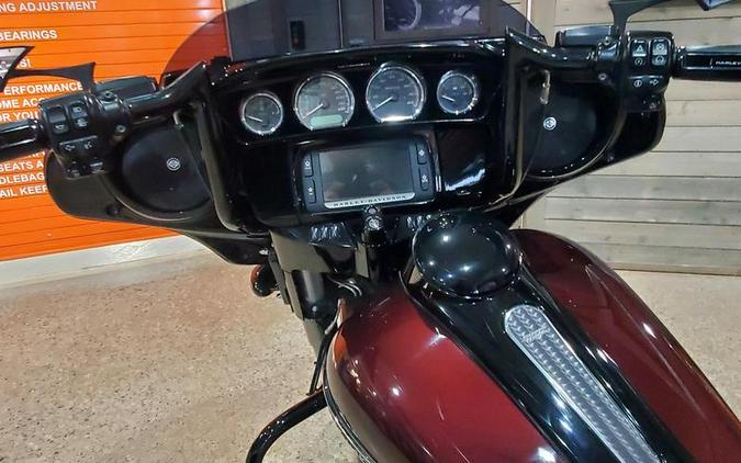 2018 Harley-Davidson® FLHXS - Street Glide® Special