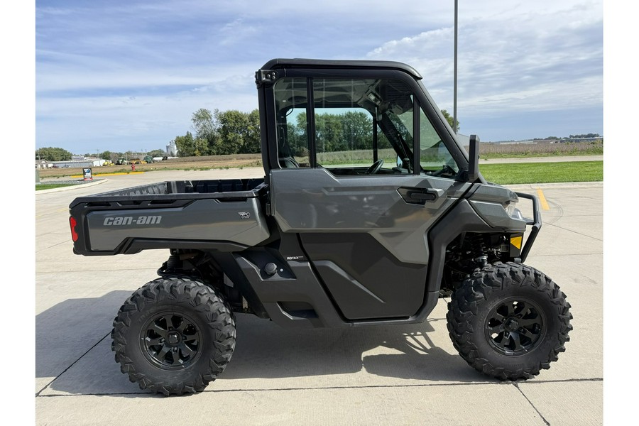 2023 SSV DEFENDER LIMITED 65 HD10 - Can-Am
