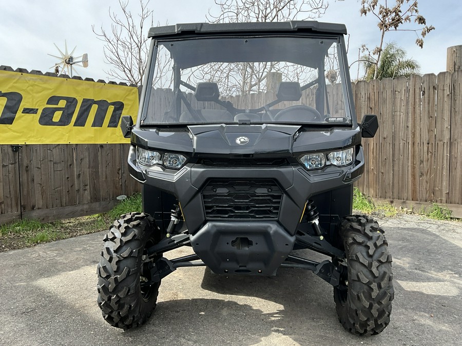 2023 Can-Am Defender