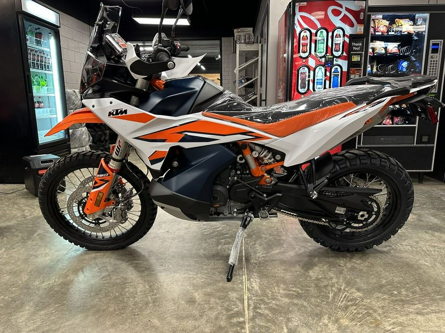 2024 KTM 890 Adventure R