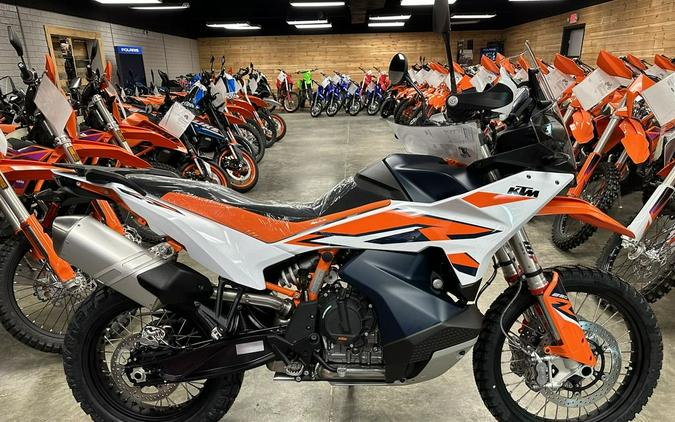 2024 KTM 890 Adventure R