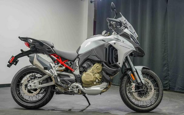 2024 Ducati Multistrada V4 S Travel & Radar Iceberg White