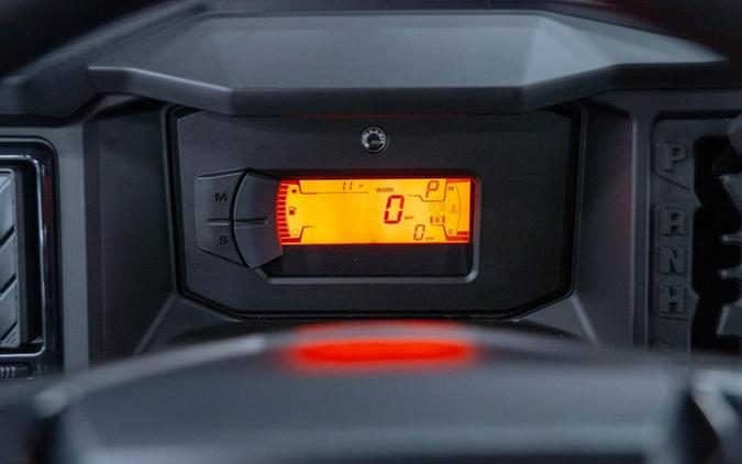 2026 Can-Am Defender Limited HD11