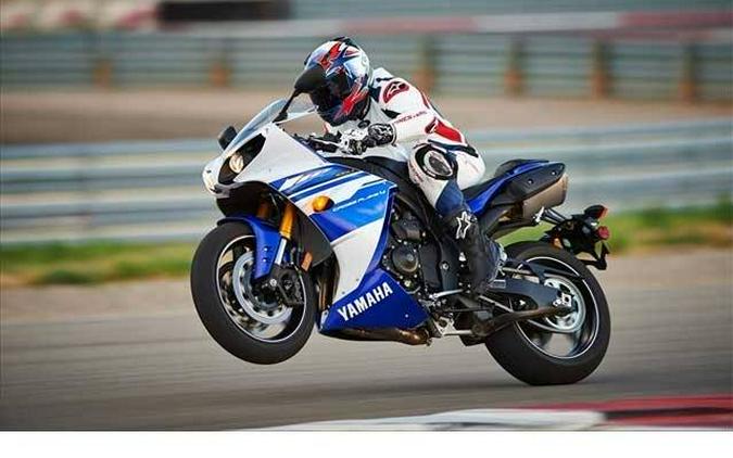 2014 Yamaha Motor Corp., USA YZF-R1