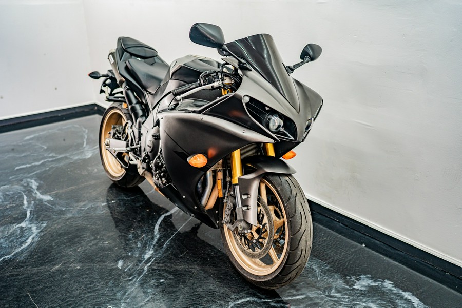 2014 Yamaha Motor Corp., USA YZF-R1