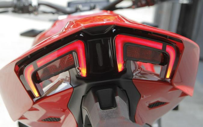 2026 Ducati Streetfighter V4