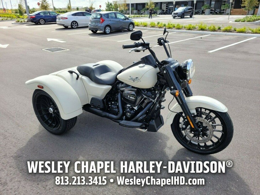 2023 Harley-Davidson Freewheeler