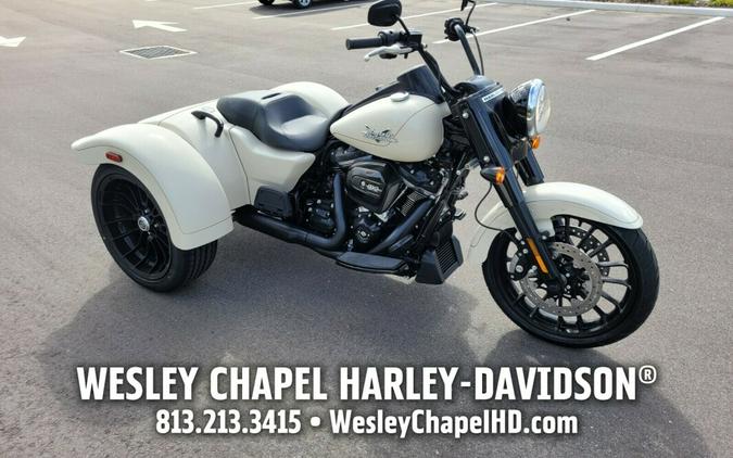 2023 Harley-Davidson Freewheeler