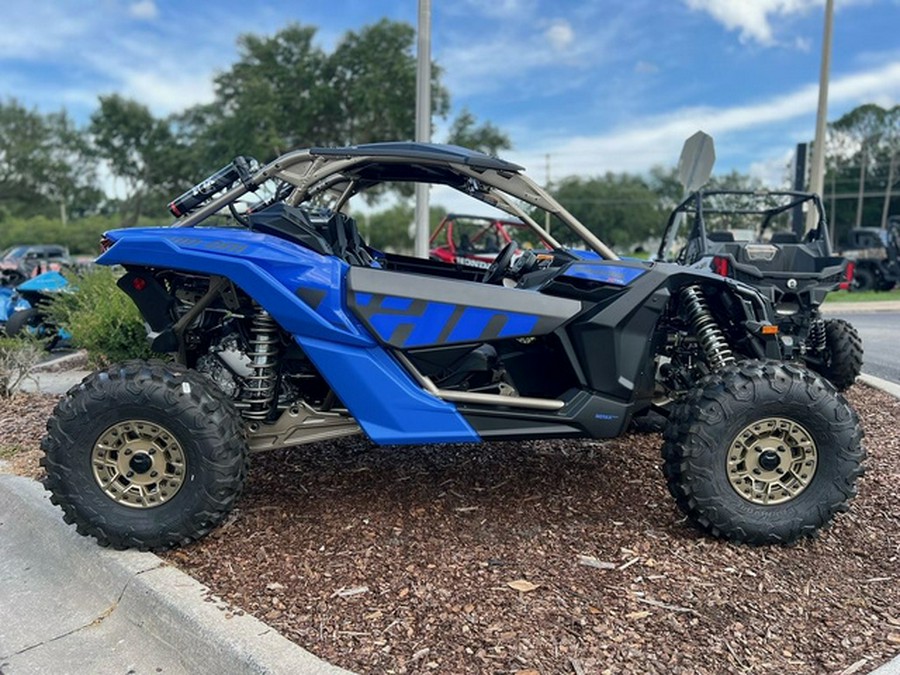 2024 Can-Am Maverick X3 X rs Turbo RR with Smart-Shox Dazzling