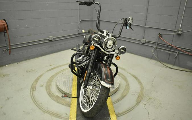 2021 Harley-Davidson® FLHCS - Heritage Classic 114