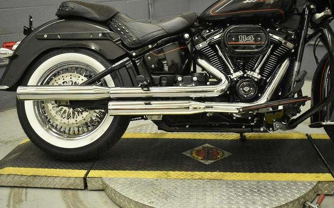 2021 Harley-Davidson® FLHCS - Heritage Classic 114