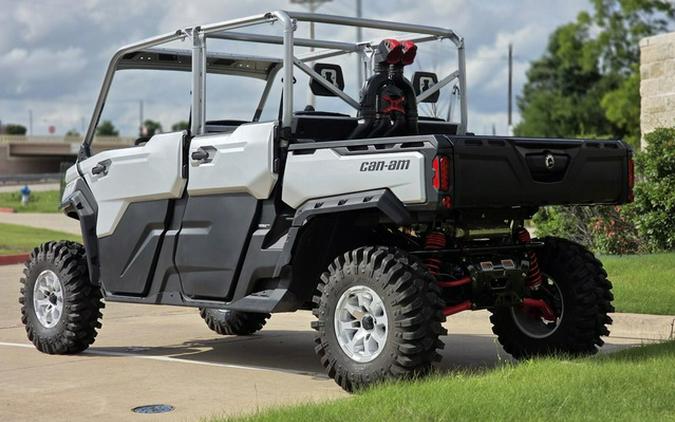 2025 Can-Am Defender MAX X Mr With Half-Doors HD10 Hyper Silver & Legion Red