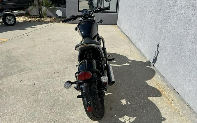 2024 Triumph Bonneville Bobber Jet Black