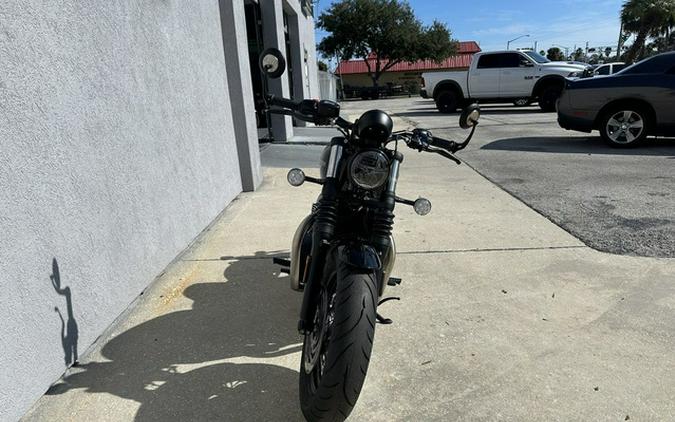 2024 Triumph Bonneville Bobber Jet Black