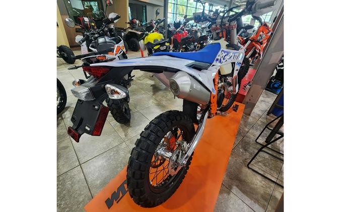 2024 KTM 500 EXC-F Six Days First Look [Fast Facts]