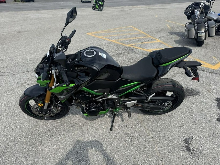 2024 Kawasaki Z900 SE