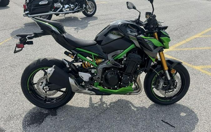 2024 Kawasaki Z900 SE