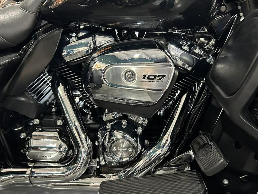 2018 Harley-Davidson® FLHTCUTG - Tri Glide® Ultra