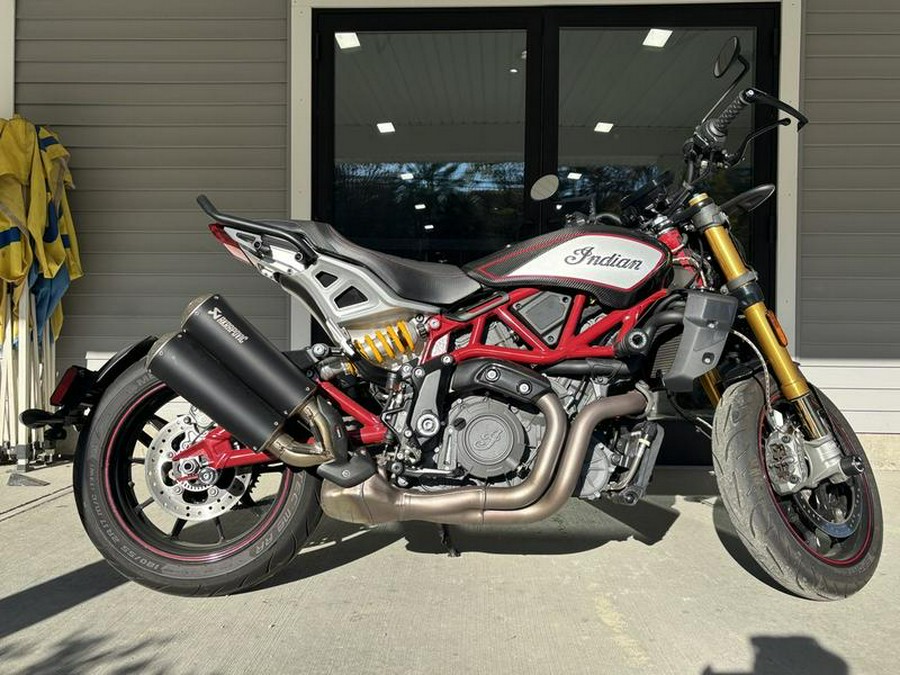 2022 Indian Motorcycle® FTR R Carbon Carbon Fiber