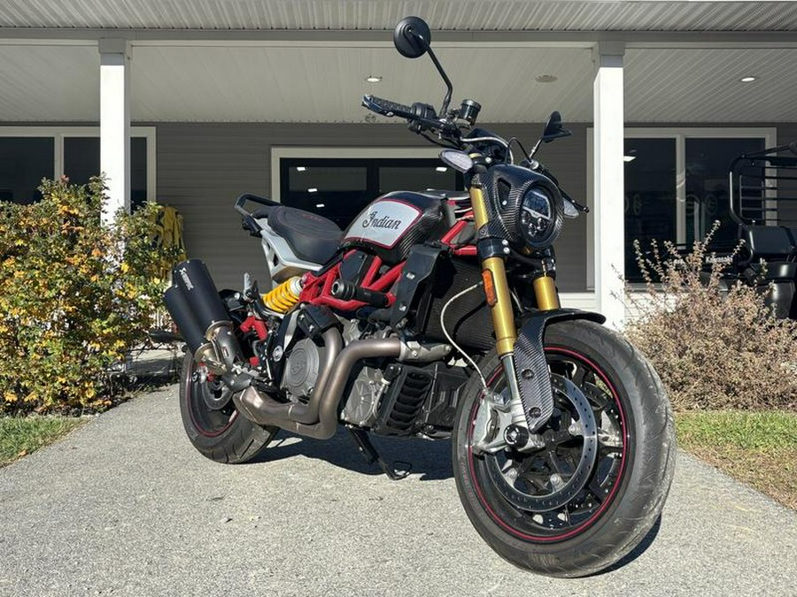 2022 Indian Motorcycle® FTR R Carbon Carbon Fiber
