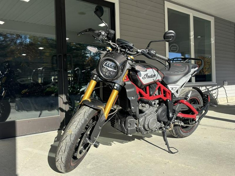 2022 Indian Motorcycle® FTR R Carbon Carbon Fiber