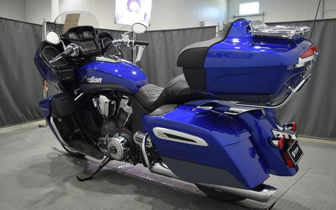 2024 Indian Motorcycle® Pursuit® Limited® with PowerBand Audio Package Spirit Blue Metallic