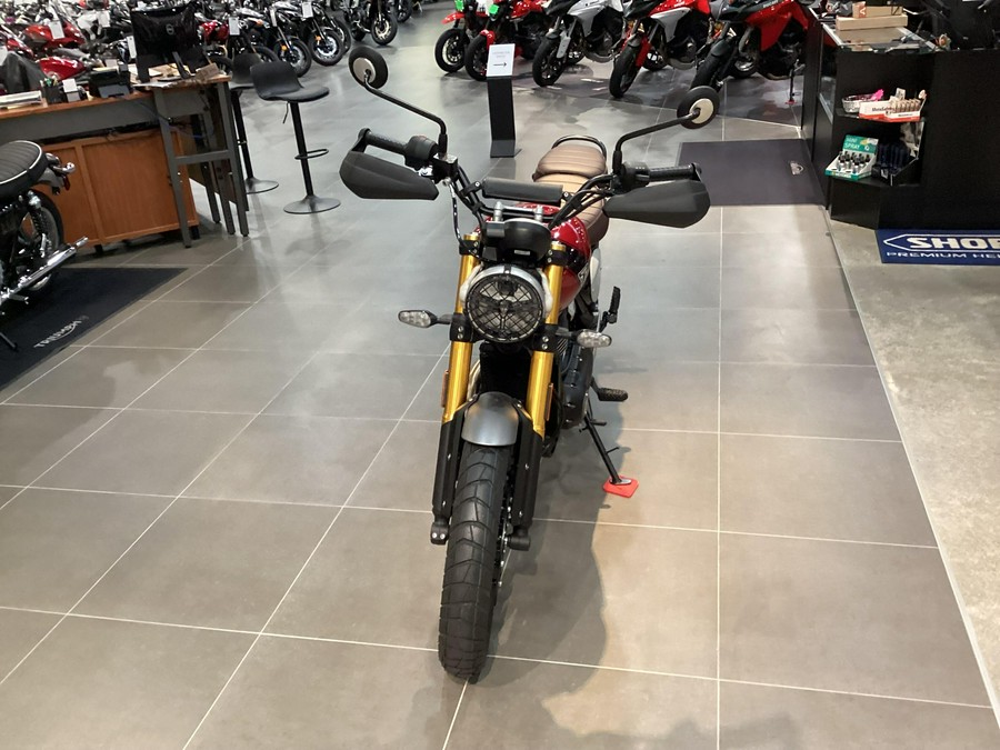 2024 Triumph Scrambler 400 X