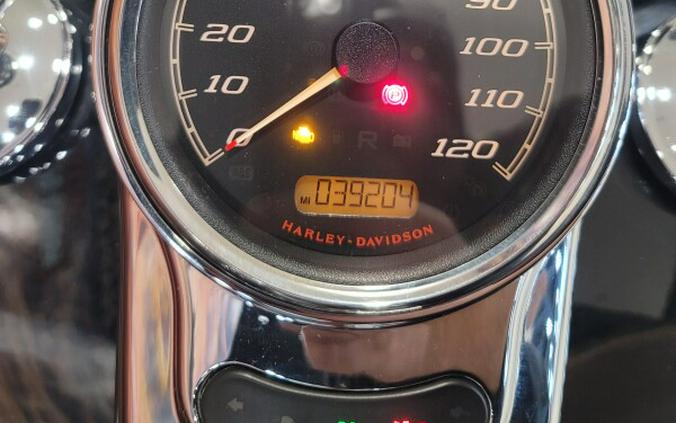 2020 Harley-Davidson® Freewheeler® Vivid Black FLRT