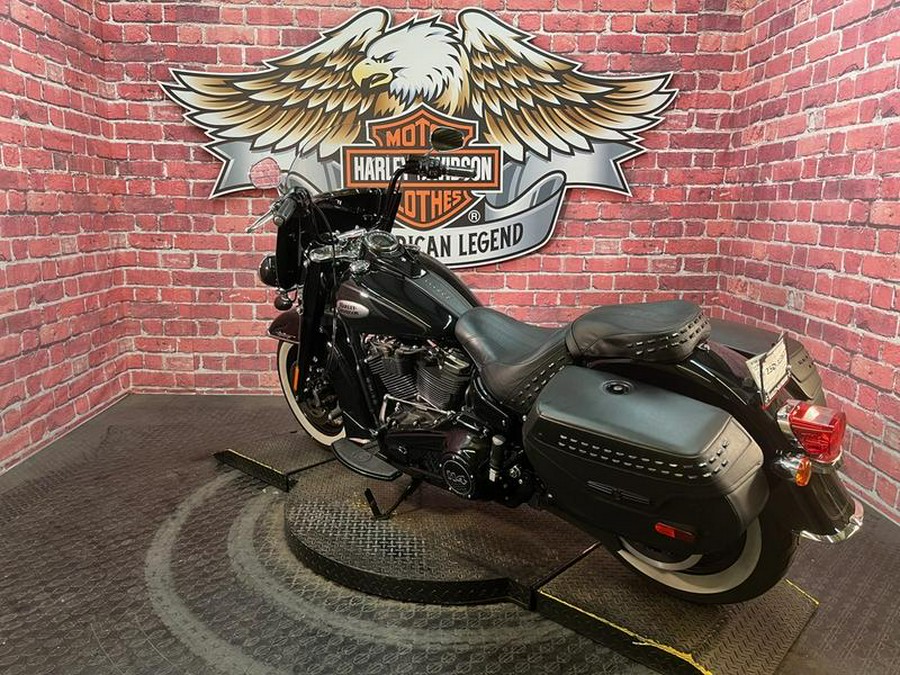 2021 Harley-Davidson® FLHCS - Heritage Classic 114