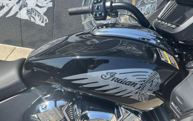 2024 Indian Motorcycle® Challenger® Black Metallic